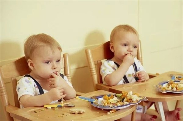 北京十佳育嬰師培訓(xùn)機(jī)構(gòu)排名_如何應(yīng)對(duì)必備挑食厭食(圖3) 北京十佳育嬰師培訓(xùn)機(jī)構(gòu)排名_如何應(yīng)對(duì)必備挑食厭食(圖3)